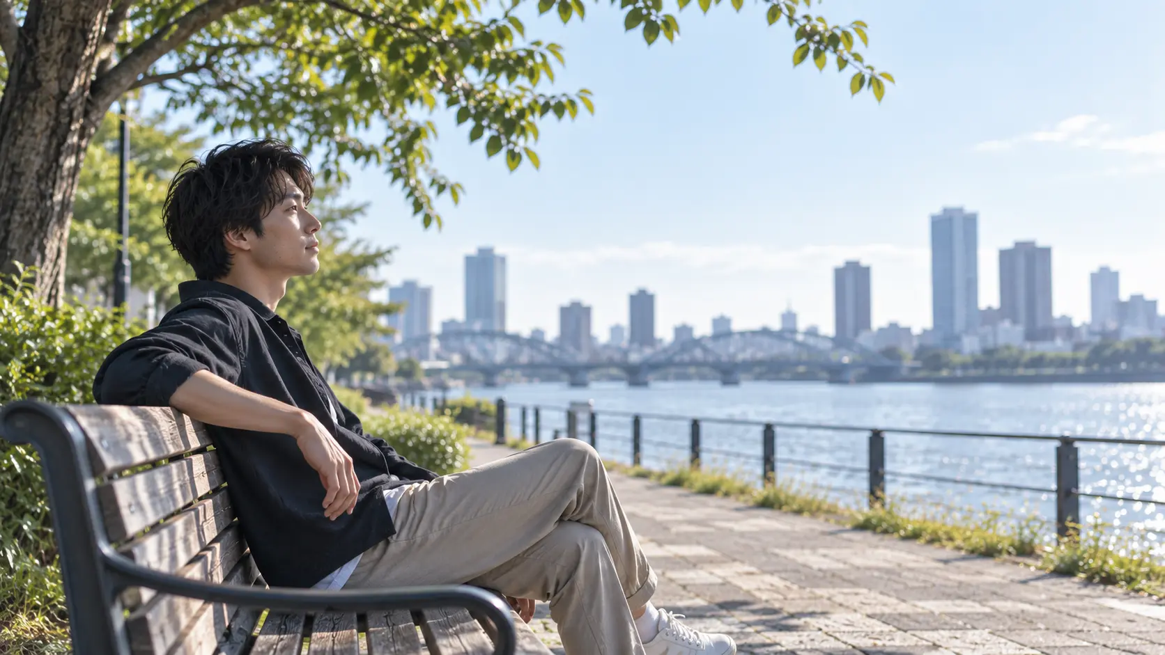 自分の気持ちとゆっくり向き合う成人男性